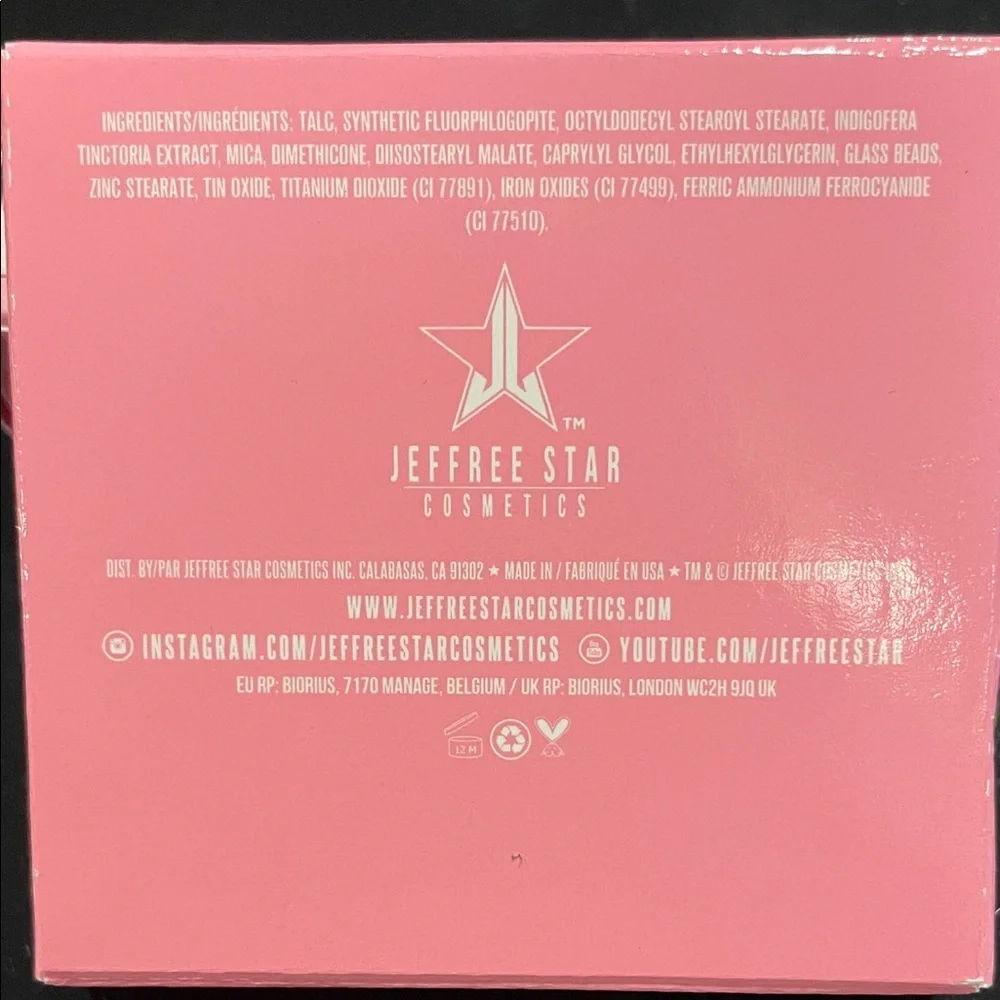 Jeffree Star vibrant blue